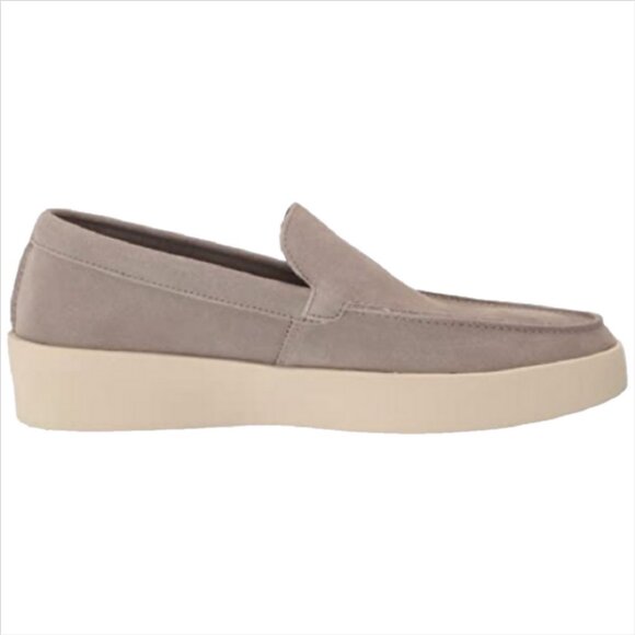 NWOB Calvin Klein Carch Men’s Gray Cloud Low Top Suede Casual Loafer main image 2